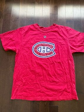 Montreal Canadiens Josh Gorges Shirt Jersey Reebok NHL Red Logo T-Shirt
